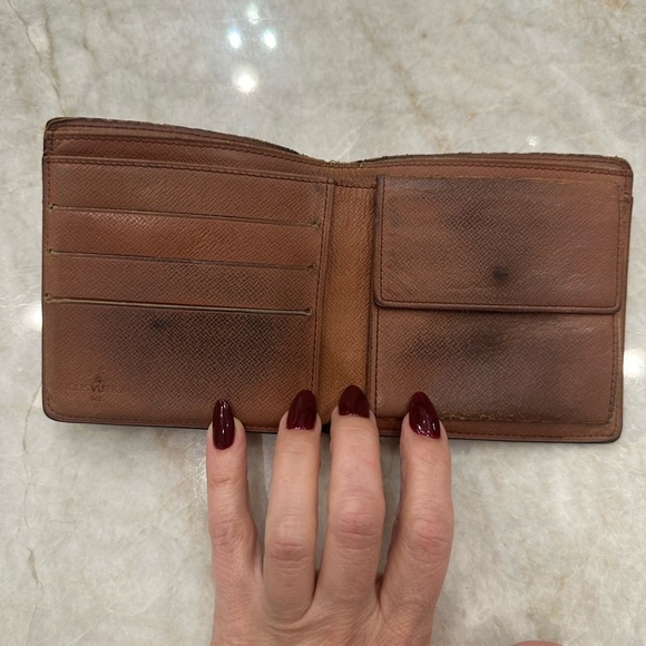 Pre loved Louis Vuitton Monogram Marco Bifold
Wallet Brown - Picture 5 of 14